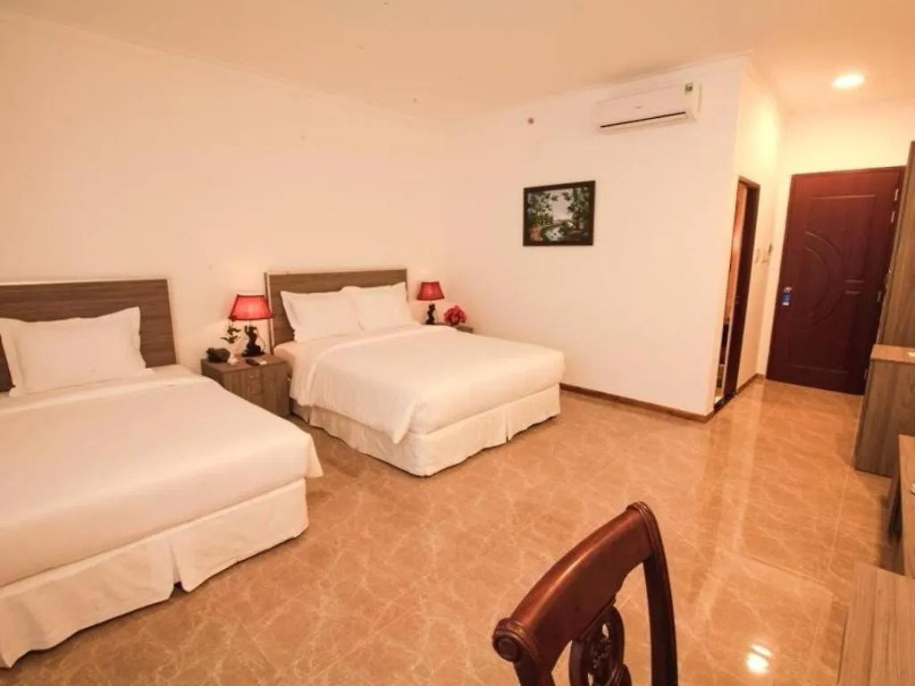 Den Long Do Hotel Nha Trang Vietnam