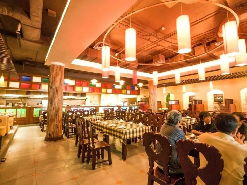 Den Long Do Hotel Nha Trang