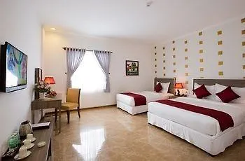 Den Long Do Hotel Nha Trang Vietnam