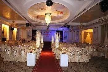 Den Long Do Hotel Nha Trang
